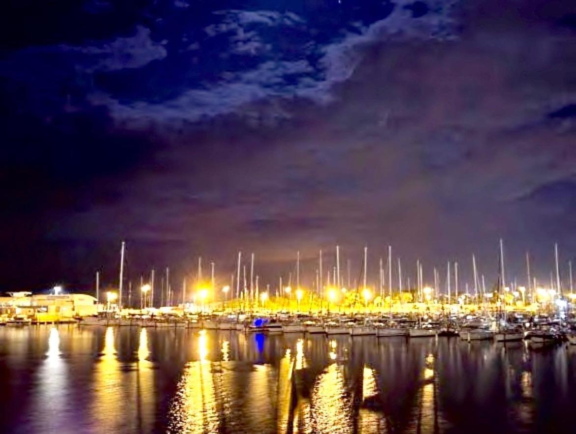 Le Panoramique Cap D'Agde Apartment Exterior foto